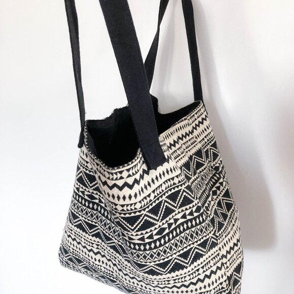 Tote bag - Picture 4 of 7